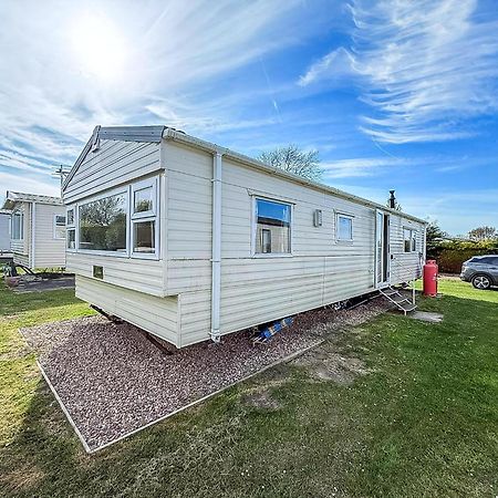 Lovely 6 Berth Caravan At Sunnydale Holiday Park Ref 35375S Louth  Buitenkant foto