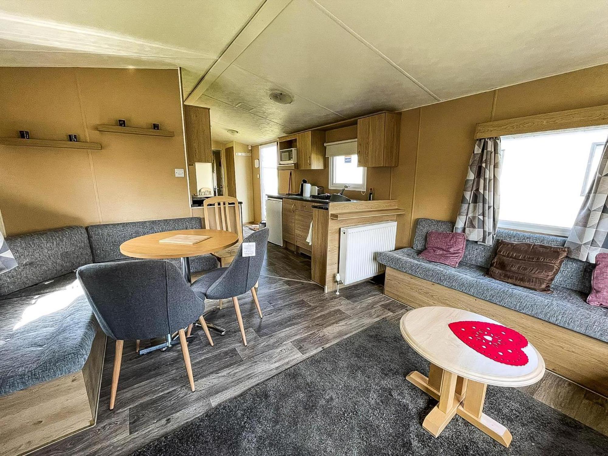 Lovely 6 Berth Caravan At Sunnydale Holiday Park Ref 35375S Louth  Buitenkant foto