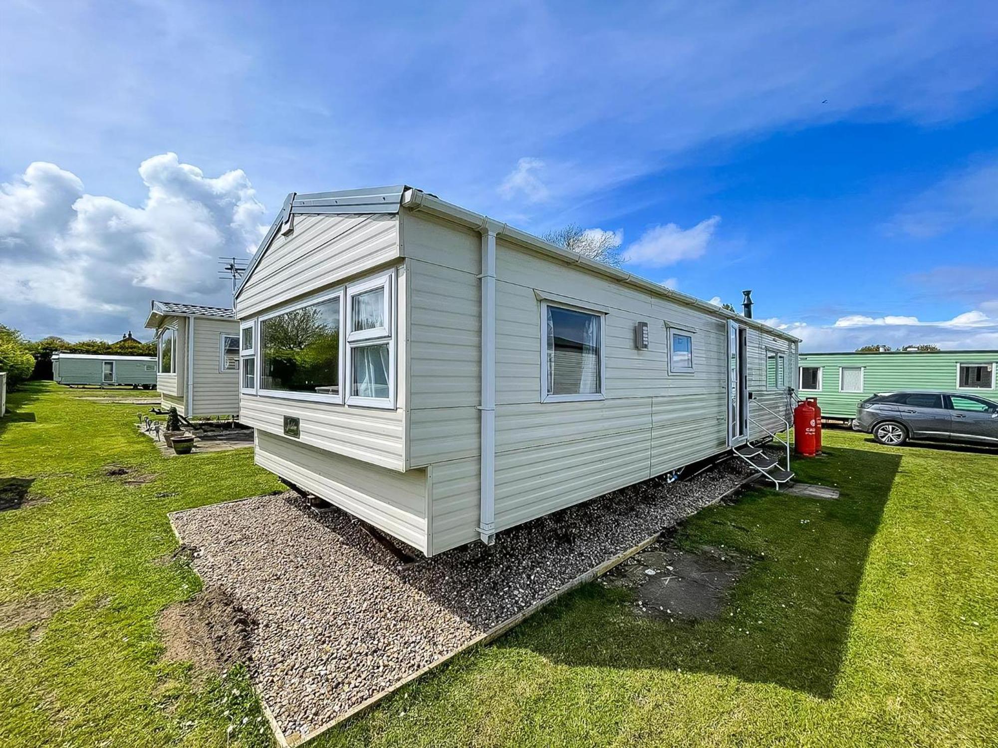 Lovely 6 Berth Caravan At Sunnydale Holiday Park Ref 35375S Louth  Buitenkant foto