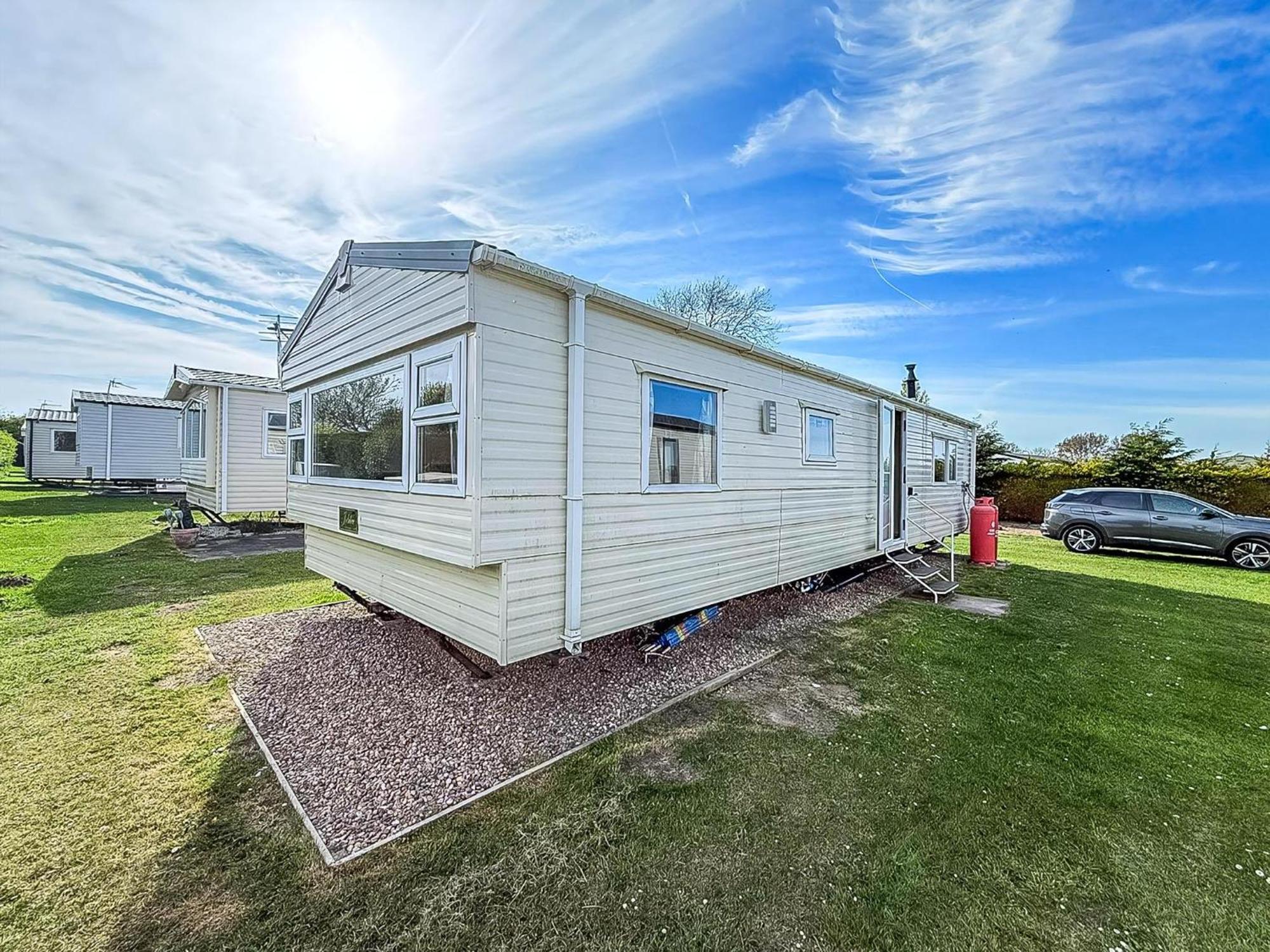 Lovely 6 Berth Caravan At Sunnydale Holiday Park Ref 35375S Louth  Buitenkant foto