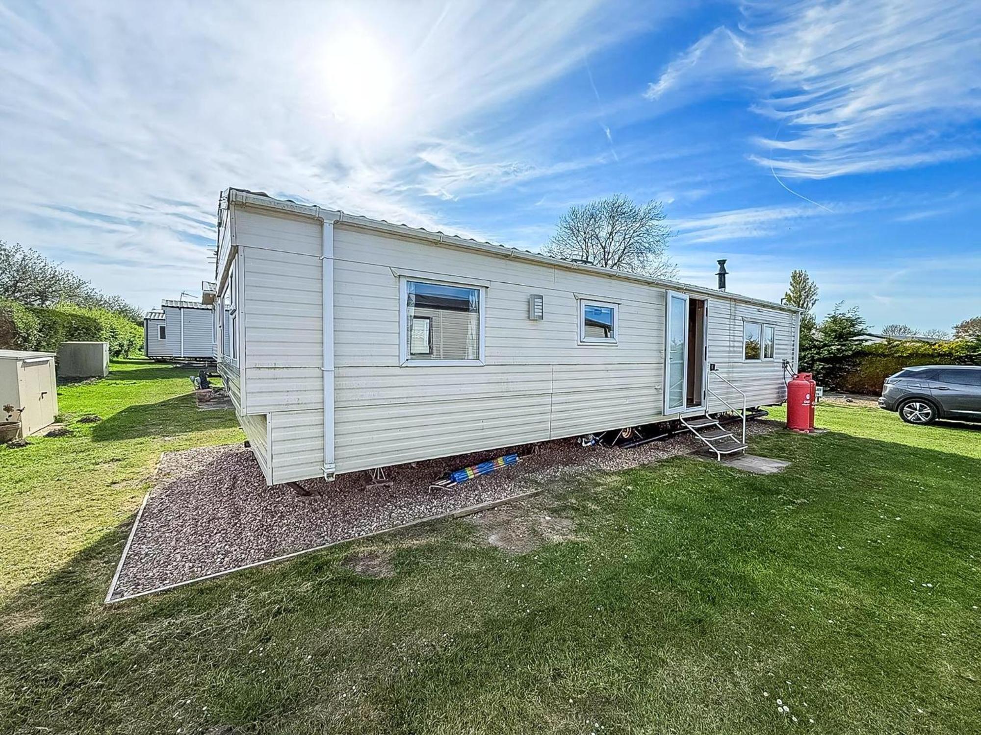 Lovely 6 Berth Caravan At Sunnydale Holiday Park Ref 35375S Louth  Buitenkant foto